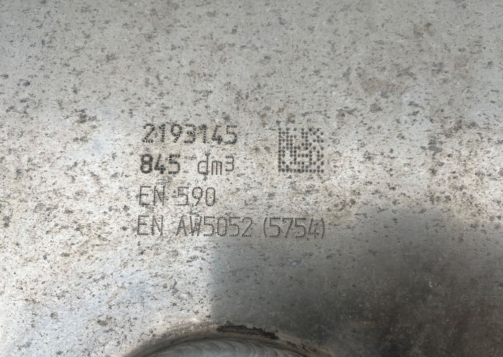 Zbiornik paliwa DAF XG XF CF 845 litrów bak - Bränslesystem för Lastbil: bild 4 Zbiornik paliwa DAF XG XF CF 845 litrów bak - Bränslesystem för Lastbil: bild 4