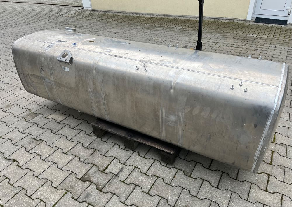 Zbiornik paliwa DAF XG XF CF 845 litrów bak - Bränslesystem för Lastbil: bild 5 Zbiornik paliwa DAF XG XF CF 845 litrów bak - Bränslesystem för Lastbil: bild 5