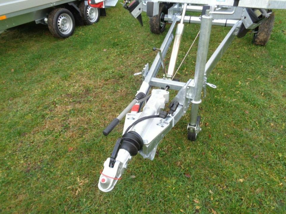 Biltransportsläp Böckmann PKW-Anhänger, Autotransporter, 3,5to. kippbar, 100 km/h: bild 7 Biltransportsläp Böckmann PKW-Anhänger, Autotransporter, 3,5to. kippbar, 100 km/h: bild 7