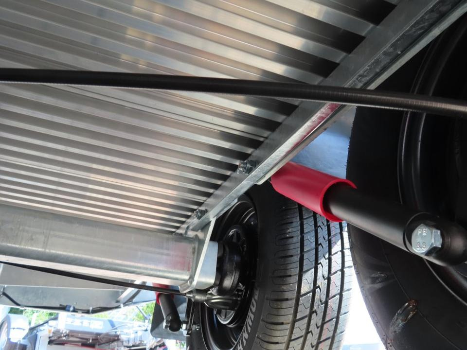 Böckmann Pferdeanhänger Champion Esprit Flügeltür Sattelkammer - Hästsläp: bild 5 Böckmann Pferdeanhänger Champion Esprit Flügeltür Sattelkammer - Hästsläp: bild 5