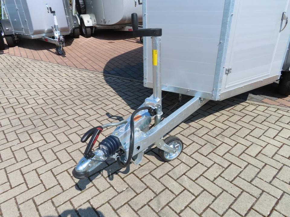 Böckmann Pferdeanhänger Champion Esprit Sattelkammer 100km/h - Hästsläp: bild 5 Böckmann Pferdeanhänger Champion Esprit Sattelkammer 100km/h - Hästsläp: bild 5