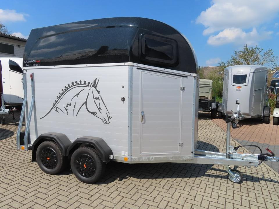 Böckmann Pferdeanhänger Champion Esprit Sattelkammer 100km/h - Hästsläp: bild 2 Böckmann Pferdeanhänger Champion Esprit Sattelkammer 100km/h - Hästsläp: bild 2