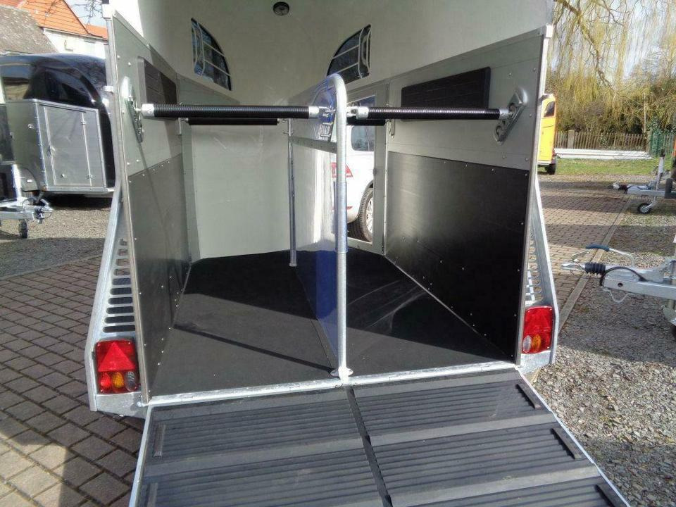 Böckmann Pferdeanhänger, Champion R, ALUBODEN, SaKa, 100 km/h - Hästsläp: bild 5 Böckmann Pferdeanhänger, Champion R, ALUBODEN, SaKa, 100 km/h - Hästsläp: bild 5