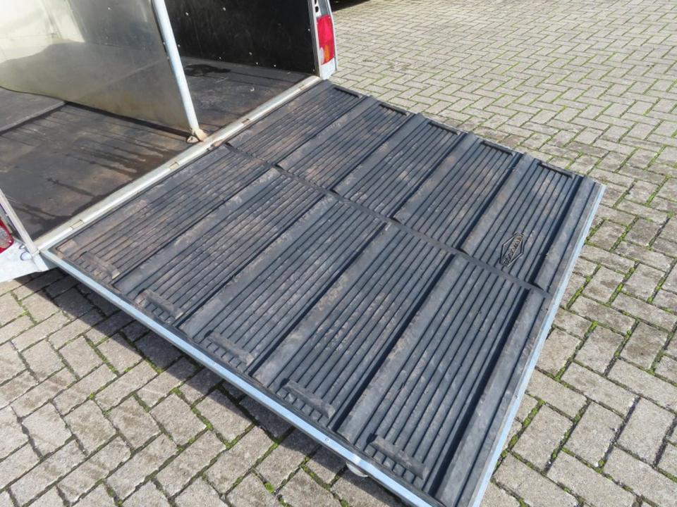 Hästsläp Böckmann, Pferdeanhänger, Champion R, top, SaKa. 100 km/h: bild 8