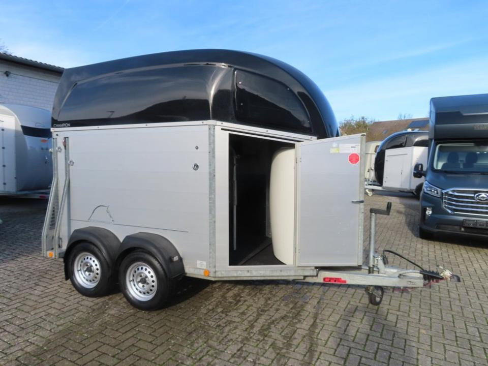 Hästsläp Böckmann, Pferdeanhänger, Champion R, top, SaKa. 100 km/h: bild 16