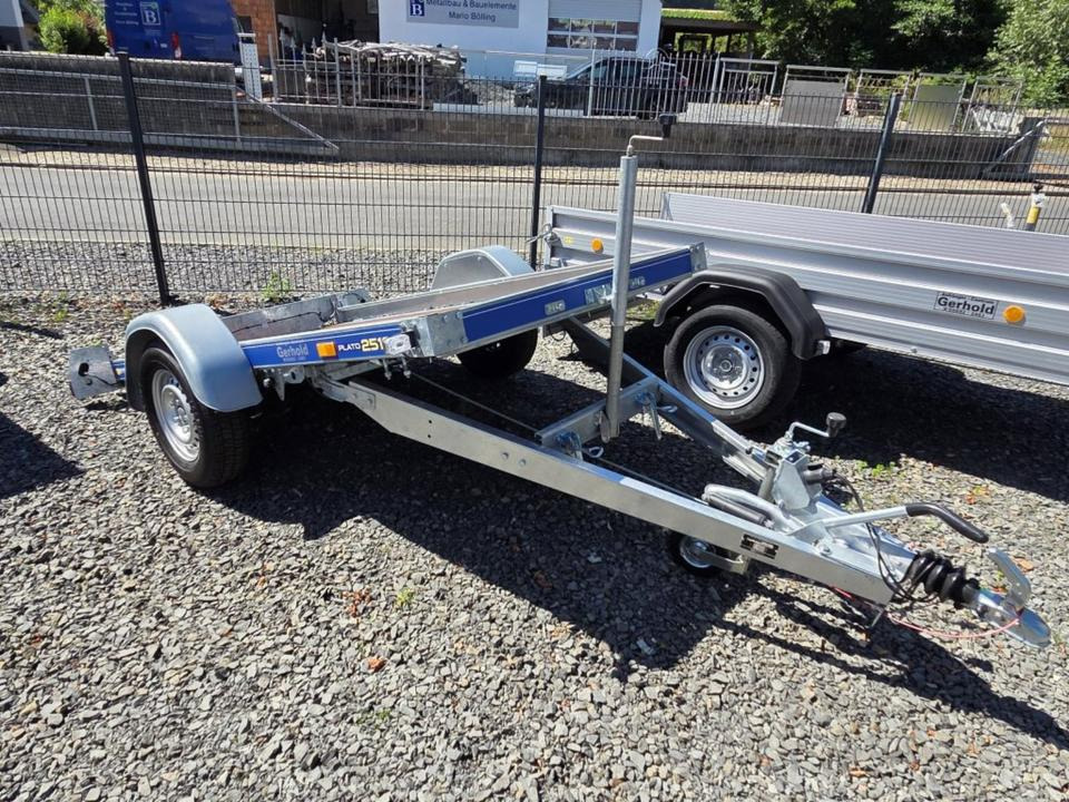 PKW-Anhänger 13 Stützrad Kippbar Motorrad Rasenmäher Quad 100km/h - MC-släp: bild 1 PKW-Anhänger 13 Stützrad Kippbar Motorrad Rasenmäher Quad 100km/h - MC-släp: bild 1