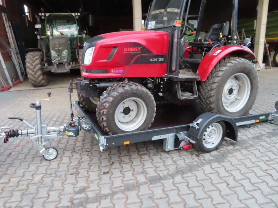 PKW Anhänger, Unsinn, Absenkanhänger UA 3118-18-13, 100 km/h - Bilsläp: bild 1 PKW Anhänger, Unsinn, Absenkanhänger UA 3118-18-13, 100 km/h - Bilsläp: bild 1