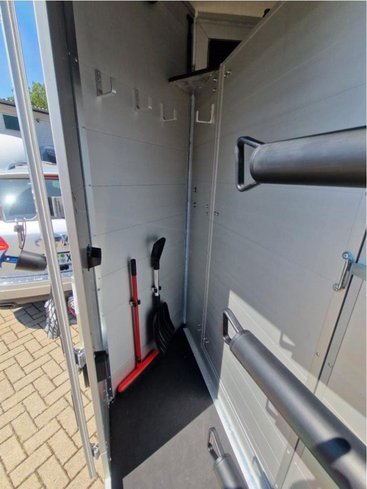 Pferdeanhänger Böckmann Traveller G3 - Hästsläp: bild 4 Pferdeanhänger Böckmann Traveller G3 - Hästsläp: bild 4