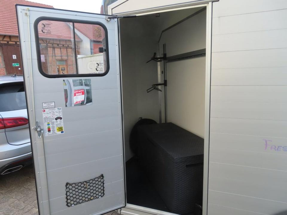 Pferdeanhänger Cheval Liberte MAXI 2 Sattelraum 100 km/h Kamera - Hästsläp: bild 5 Pferdeanhänger Cheval Liberte MAXI 2 Sattelraum 100 km/h Kamera - Hästsläp: bild 5