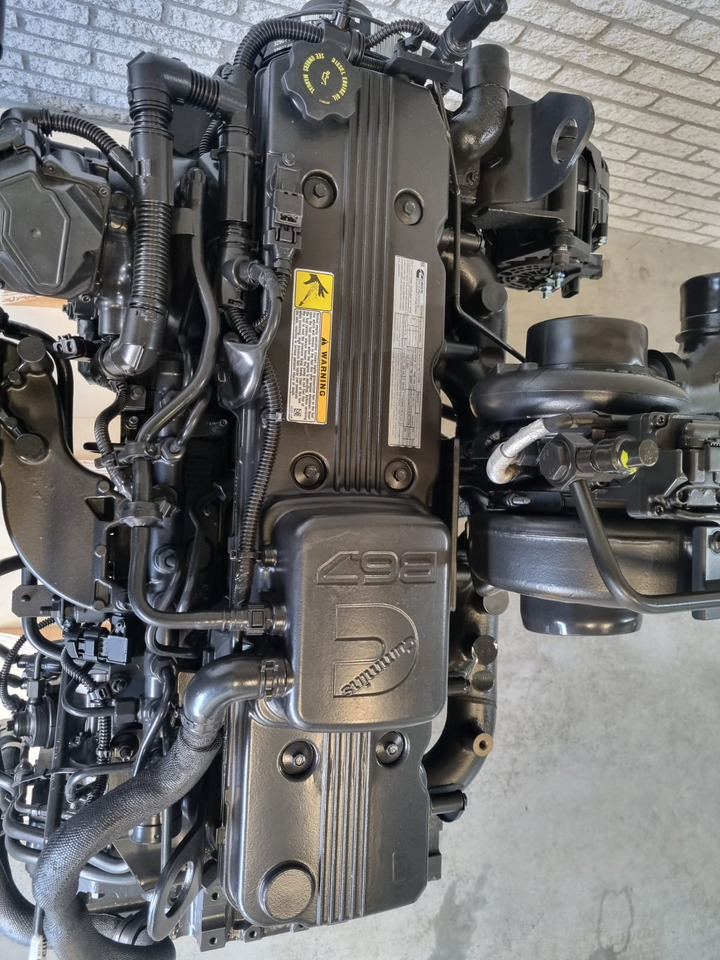 Cummins B6.7 stage 5 CM2350 CPL4834 - Motor för Materialhanterare: bild 4 Cummins B6.7 stage 5 CM2350 CPL4834 - Motor för Materialhanterare: bild 4