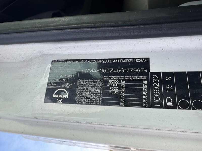 Dragbil MAN TGA 18.430 (MANUAL GEARBOX / BOITE MANUELLE): bild 13