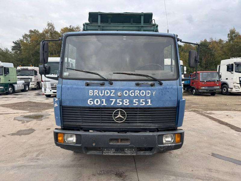 Mercedes-Benz SK 814 (6 CYLINDER / STEEL SUSPENSION / MANUAL PUMP / 3-SIDE TIPPER) - Tippbil lastbil: bild 2 Mercedes-Benz SK 814 (6 CYLINDER / STEEL SUSPENSION / MANUAL PUMP / 3-SIDE TIPPER) - Tippbil lastbil: bild 2