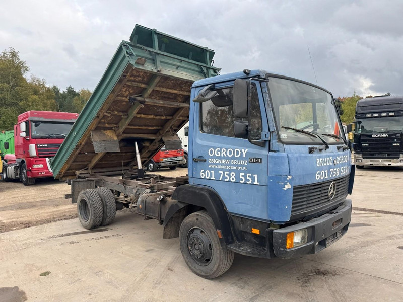 Mercedes-Benz SK 814 (6 CYLINDER / STEEL SUSPENSION / MANUAL PUMP / 3-SIDE TIPPER) - Tippbil lastbil: bild 3 Mercedes-Benz SK 814 (6 CYLINDER / STEEL SUSPENSION / MANUAL PUMP / 3-SIDE TIPPER) - Tippbil lastbil: bild 3