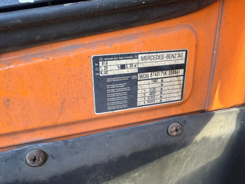 Leasa Mercedes-Benz SK 814 (STEEL SUSPENSION & MANUAL GEARBOX / SUSPENSION LAMES & BOITE MANUELLE) Mercedes-Benz SK 814 (STEEL SUSPENSION & MANUAL GEARBOX / SUSPENSION LAMES & BOITE MANUELLE): bild 16 Leasa Mercedes-Benz SK 814 (STEEL SUSPENSION & MANUAL GEARBOX / SUSPENSION LAMES & BOITE MANUELLE) Mercedes-Benz SK 814 (STEEL SUSPENSION & MANUAL GEARBOX / SUSPENSION LAMES & BOITE MANUELLE): bild 16