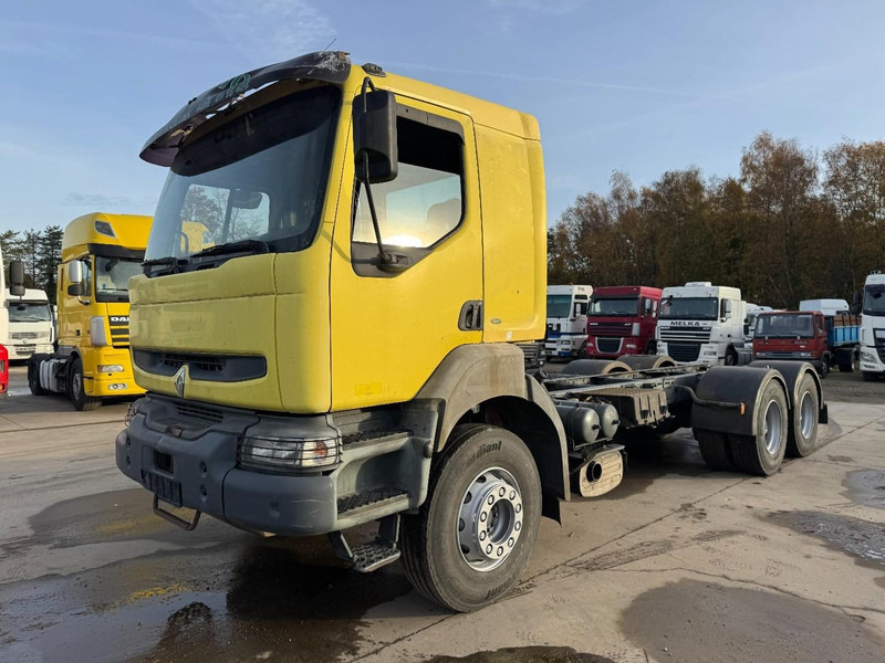 Renault Kerax 420 (GRAND PONT / SUSPENSION LAMES / BOITE MANUELLE / PARFAIT ETAT !!!) - Chassi lastbil: bild 1 Renault Kerax 420 (GRAND PONT / SUSPENSION LAMES / BOITE MANUELLE / PARFAIT ETAT !!!) - Chassi lastbil: bild 1