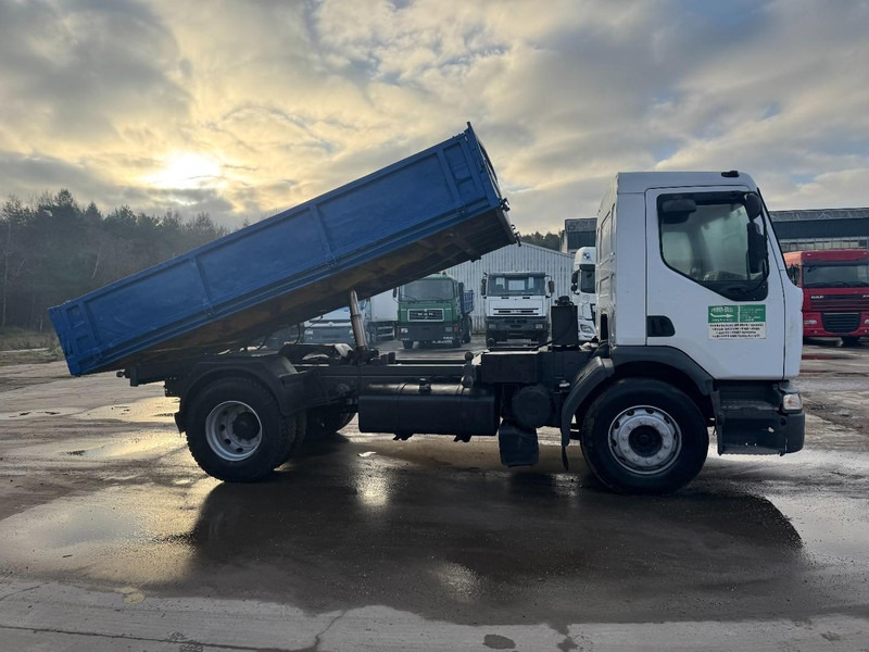 Renault Premium 260 (SUSPENISON LAMES / POMPE MANUELLE / BOITE MANUELLE / EURO 2) - Tippbil lastbil: bild 4 Renault Premium 260 (SUSPENISON LAMES / POMPE MANUELLE / BOITE MANUELLE / EURO 2) - Tippbil lastbil: bild 4