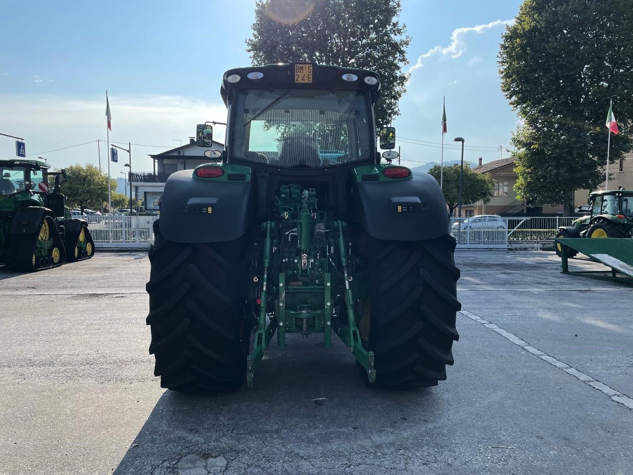 JOHN DEERE 6175 R - Traktor: bild 3 JOHN DEERE 6175 R - Traktor: bild 3