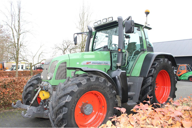 Fendt FAVORIT 716 VARIO Favorit 716 vario - Traktor: bild 5 Fendt FAVORIT 716 VARIO Favorit 716 vario - Traktor: bild 5