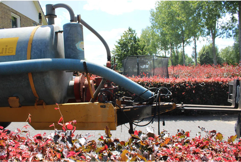 Veenhuis Super turbo watertank mesttank - Lantbruksmaskiner: bild 2 Veenhuis Super turbo watertank mesttank - Lantbruksmaskiner: bild 2