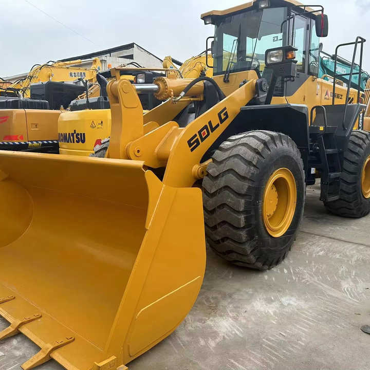 China Famous Brand SDLG Used SDLG 958L Wheel Loader Running Working Condition Low Price for Sale - Hjullastare: bild 1 China Famous Brand SDLG Used SDLG 958L Wheel Loader Running Working Condition Low Price for Sale - Hjullastare: bild 1