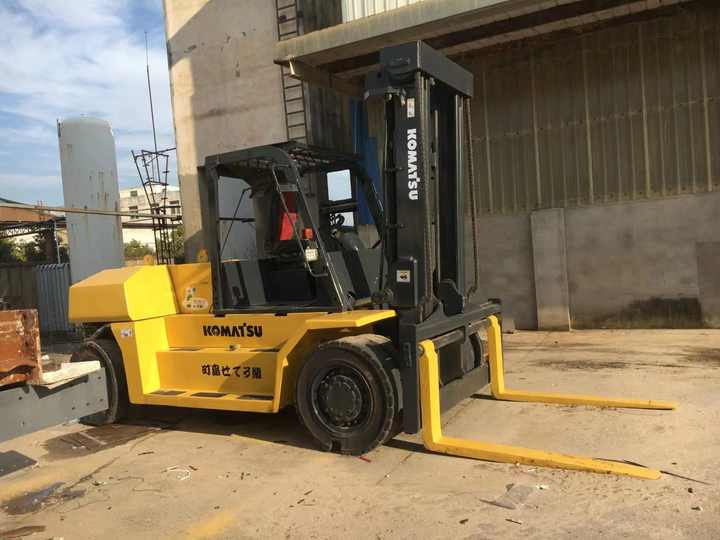 Nice Performance 100% Original komatsu 15tons Forklift on Sale 15 Ton Diesel Forklifts Industrial Price for Sale - Dieseltruck: bild 4 Nice Performance 100% Original komatsu 15tons Forklift on Sale 15 Ton Diesel Forklifts Industrial Price for Sale - Dieseltruck: bild 4