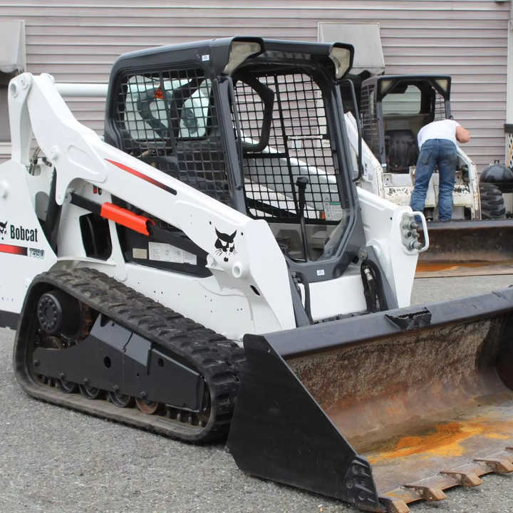 Used Bobcat T590 UsedSkid Steer Loader with Good Condition for Sale S160 S300 S185 S330 - Kompaktlastare/ Slirstyrda lastare: bild 1 Used Bobcat T590 UsedSkid Steer Loader with Good Condition for Sale S160 S300 S185 S330 - Kompaktlastare/ Slirstyrda lastare: bild 1