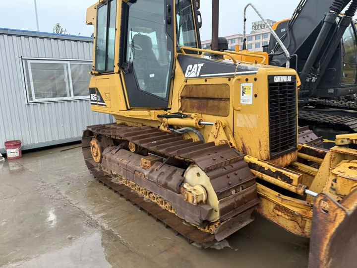 Used Cat D5G Crawler Bulldozer Original CAT Brand Bulldozer Second Hand Cat D5H D5 D5C D5N D5M LGP Dozer for Sale - Bulldozer: bild 4 Used Cat D5G Crawler Bulldozer Original CAT Brand Bulldozer Second Hand Cat D5H D5 D5C D5N D5M LGP Dozer for Sale - Bulldozer: bild 4