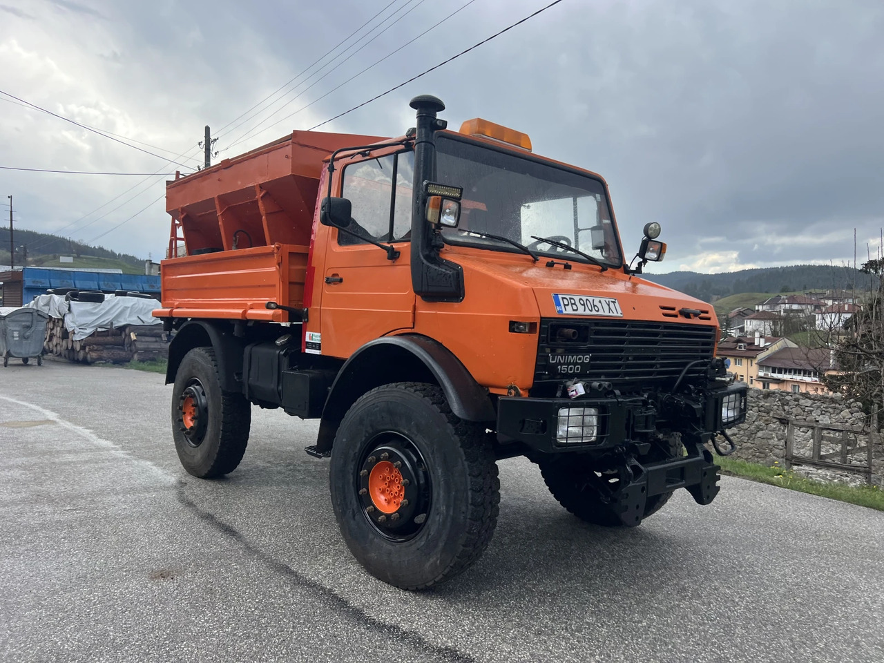 Mercedes-Benz UNIMOG U1500, 4х4, Самосвал - Plogbil: bild 1 Mercedes-Benz UNIMOG U1500, 4х4, Самосвал - Plogbil: bild 1