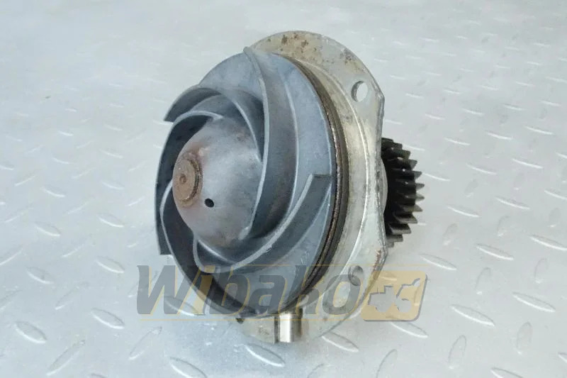 Liebherr 10134069 - Vattenpump: bild 1 Liebherr 10134069 - Vattenpump: bild 1