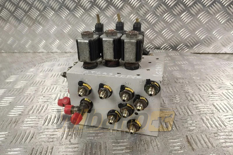 Parker 91217403 0304786281-001 - Hydraulventil för Byggmaskiner: bild 1 Parker 91217403 0304786281-001 - Hydraulventil för Byggmaskiner: bild 1