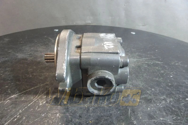 Shimadzu K3V112 A14L967 - Hydraulpump för Byggmaskiner: bild 1 Shimadzu K3V112 A14L967 - Hydraulpump för Byggmaskiner: bild 1