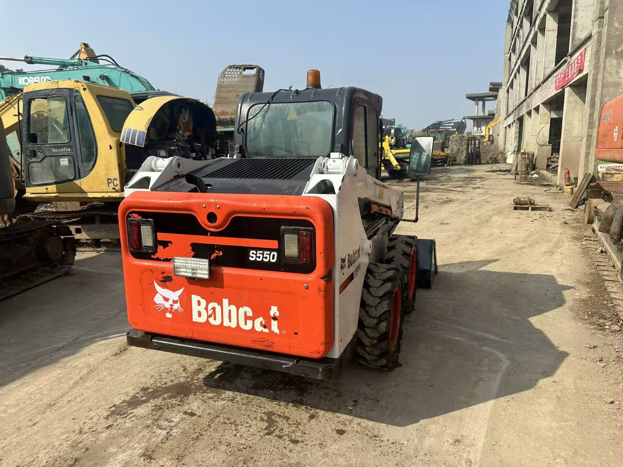 BOBCAT s550 - Kompaktlastare/ Slirstyrda lastare: bild 5 BOBCAT s550 - Kompaktlastare/ Slirstyrda lastare: bild 5