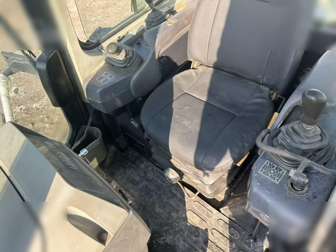 Bulldozer KOMATSU D85EX: bild 13 Bulldozer KOMATSU D85EX: bild 13