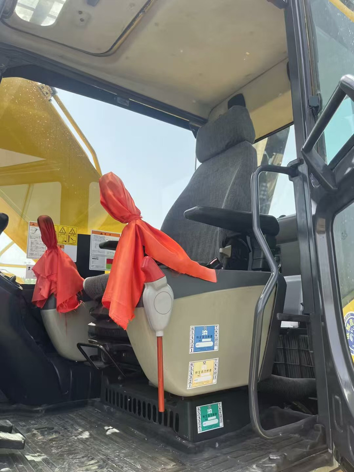 KOMATSU pc200 - Bandgrävare: bild 5 KOMATSU pc200 - Bandgrävare: bild 5