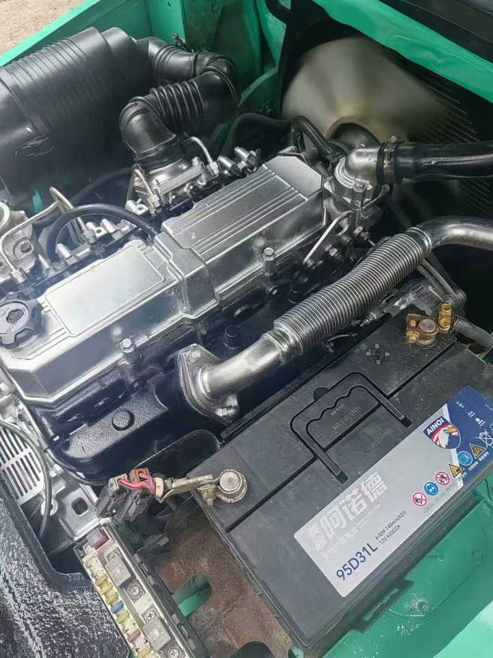 MITSUBISHI 3-ton - Dieseltruck: bild 5 MITSUBISHI 3-ton - Dieseltruck: bild 5