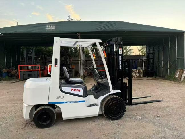 TCM 3-TON - Dieseltruck: bild 2 TCM 3-TON - Dieseltruck: bild 2