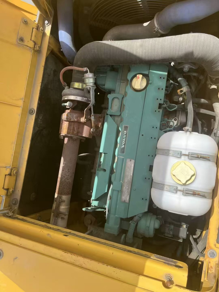 Volvo EC210 - Bandgrävare: bild 3 Volvo EC210 - Bandgrävare: bild 3