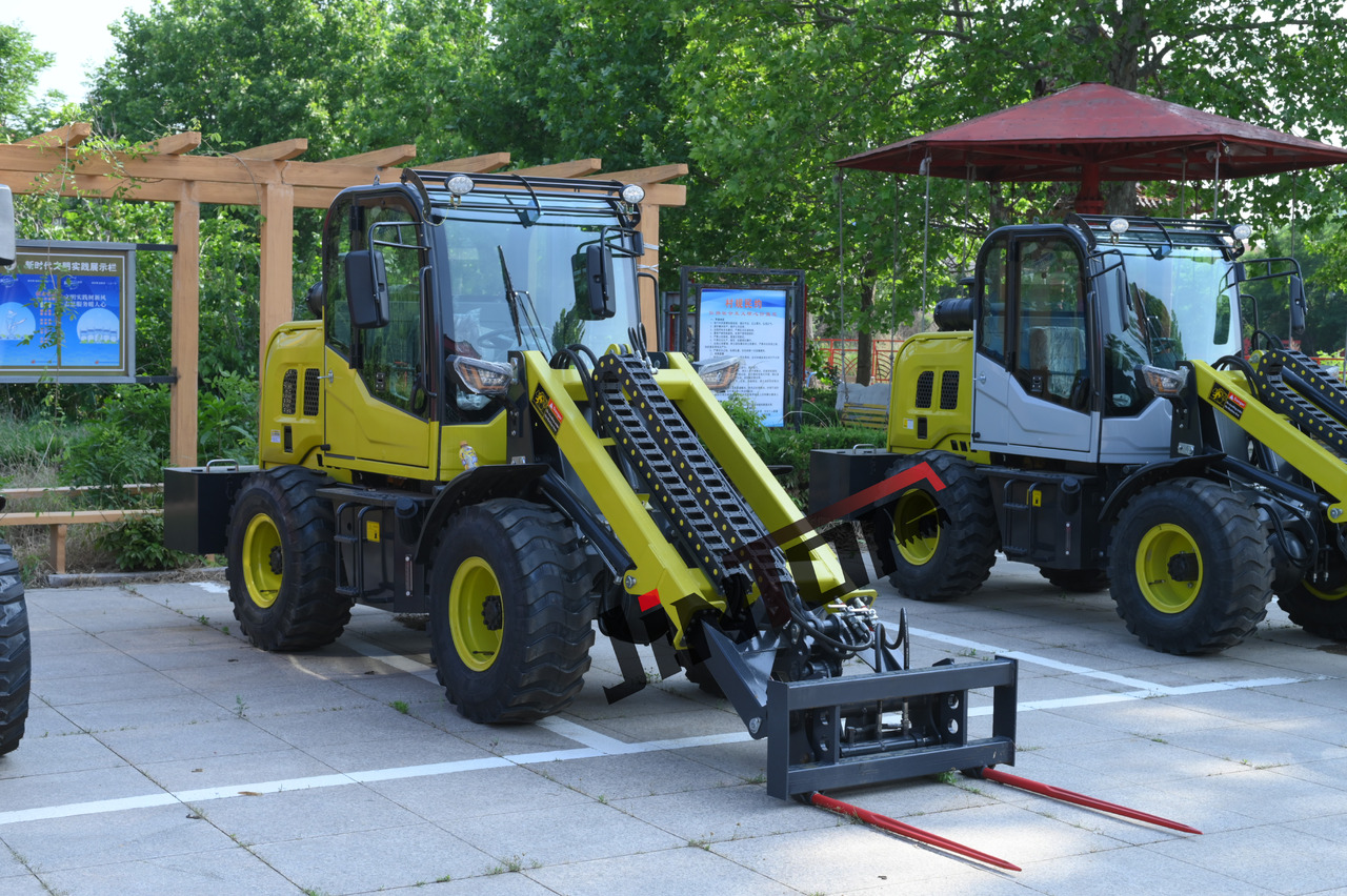 Telescopic Wheel Loader with cabin - Teleskophjullastare: bild 4 Telescopic Wheel Loader with cabin - Teleskophjullastare: bild 4