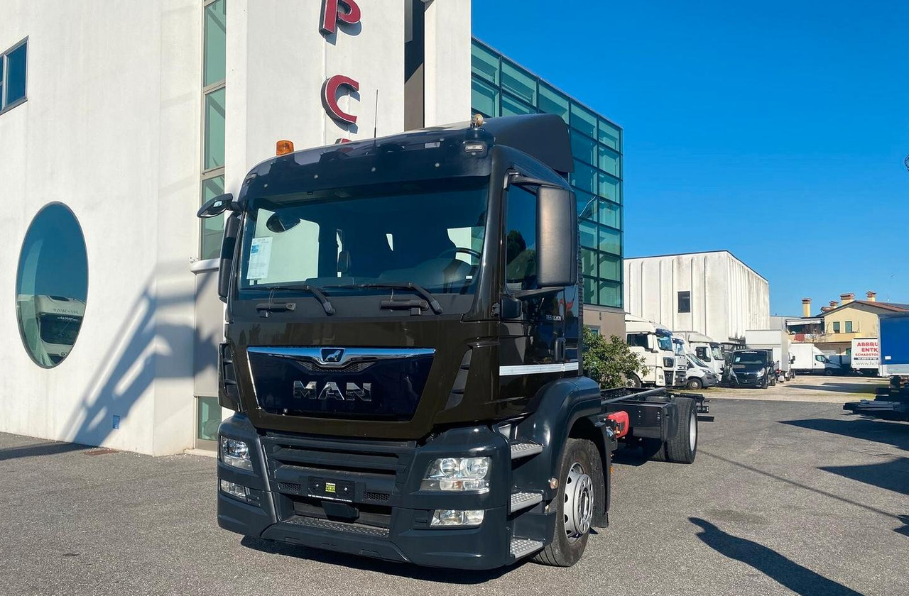 MAN TGS 16.360 MOTRICE 2 ASSI TELAIO 2019 - Chassi lastbil: bild 3 MAN TGS 16.360 MOTRICE 2 ASSI TELAIO 2019 - Chassi lastbil: bild 3