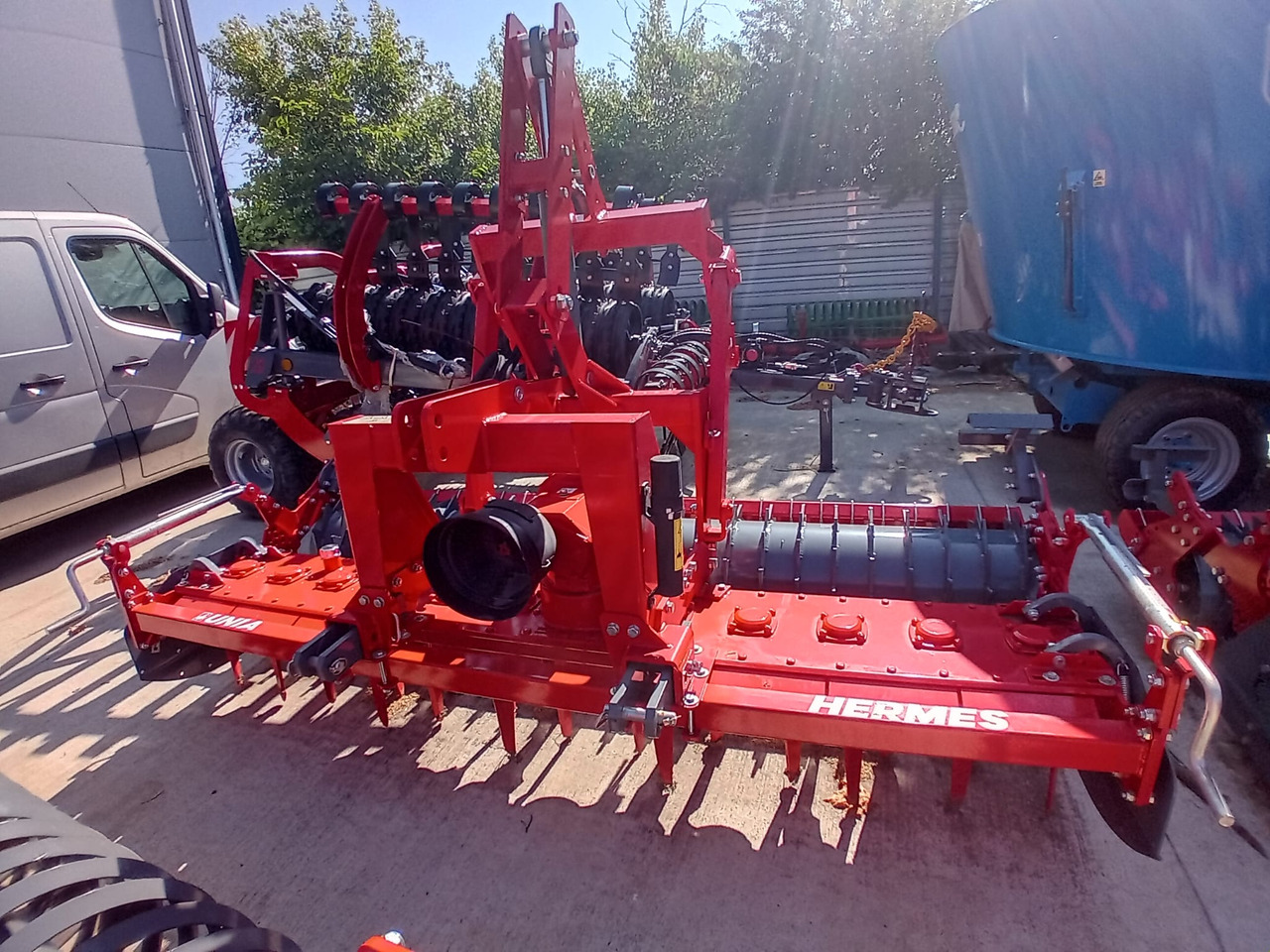 UNIA HERMES 3 - Rotorharv: bild 3 UNIA HERMES 3 - Rotorharv: bild 3