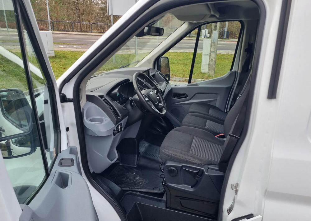Små skåpbil Ford Transit: bild 8 Små skåpbil Ford Transit: bild 8