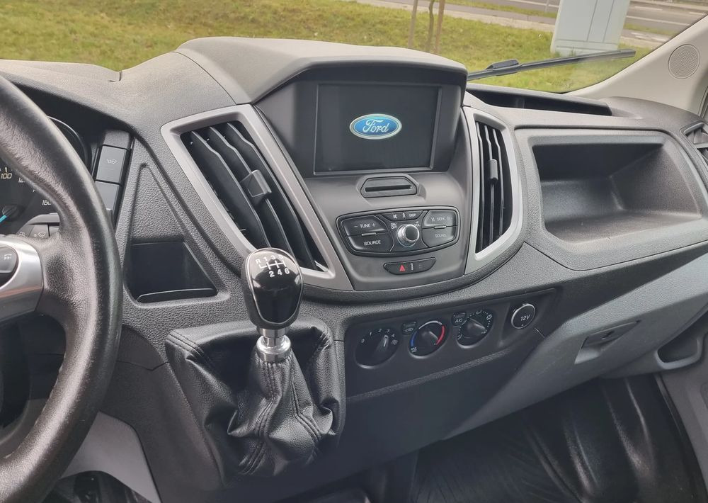 Små skåpbil Ford Transit: bild 18 Små skåpbil Ford Transit: bild 18