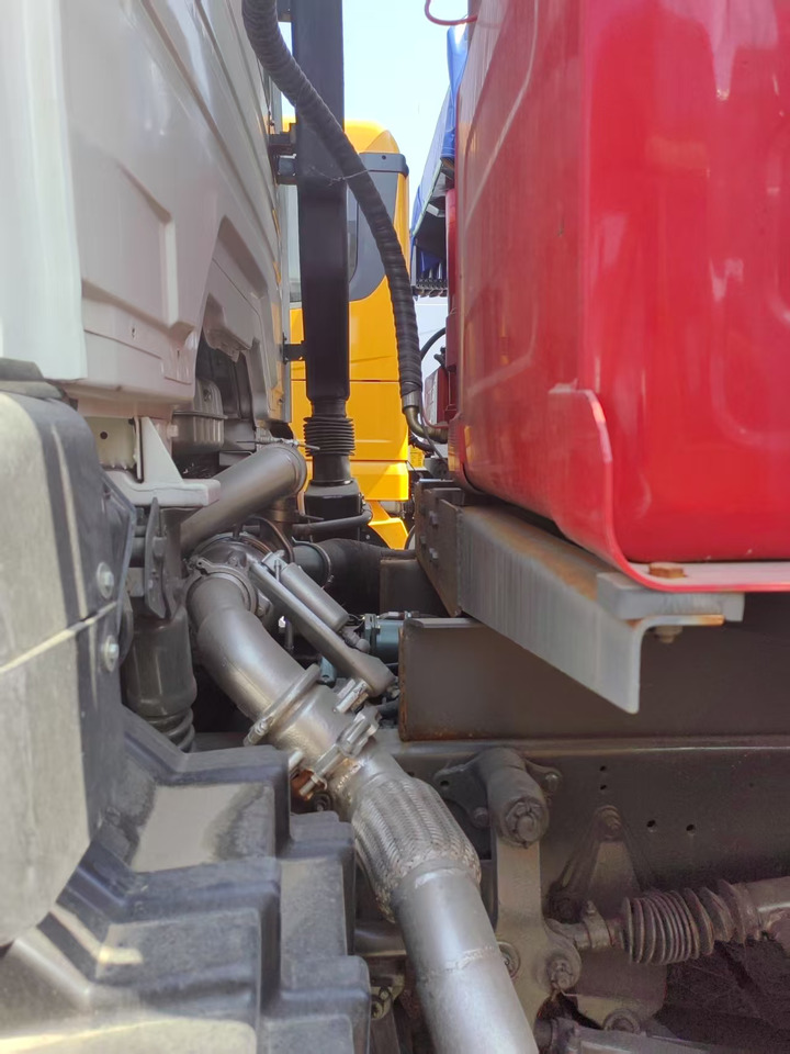 Howo HOWO 8X4 dump truck for sale - Tippbil lastbil: bild 5 Howo HOWO 8X4 dump truck for sale - Tippbil lastbil: bild 5