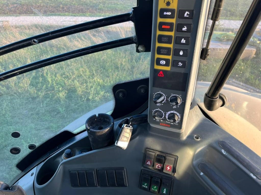 Leasa Claas Axion 870 Cmatic  Claas Axion 870 Cmatic: bild 7