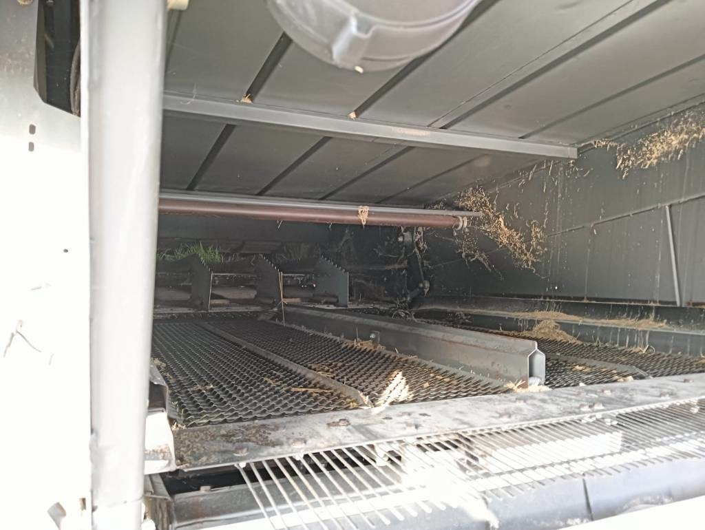 Claas Lexion 570  - Skördetröska: bild 2 Claas Lexion 570  - Skördetröska: bild 2