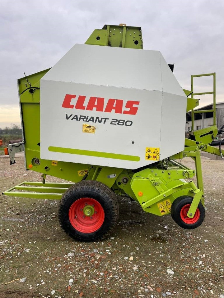 Claas Variant 280 - Rundbalspress: bild 5 Claas Variant 280 - Rundbalspress: bild 5