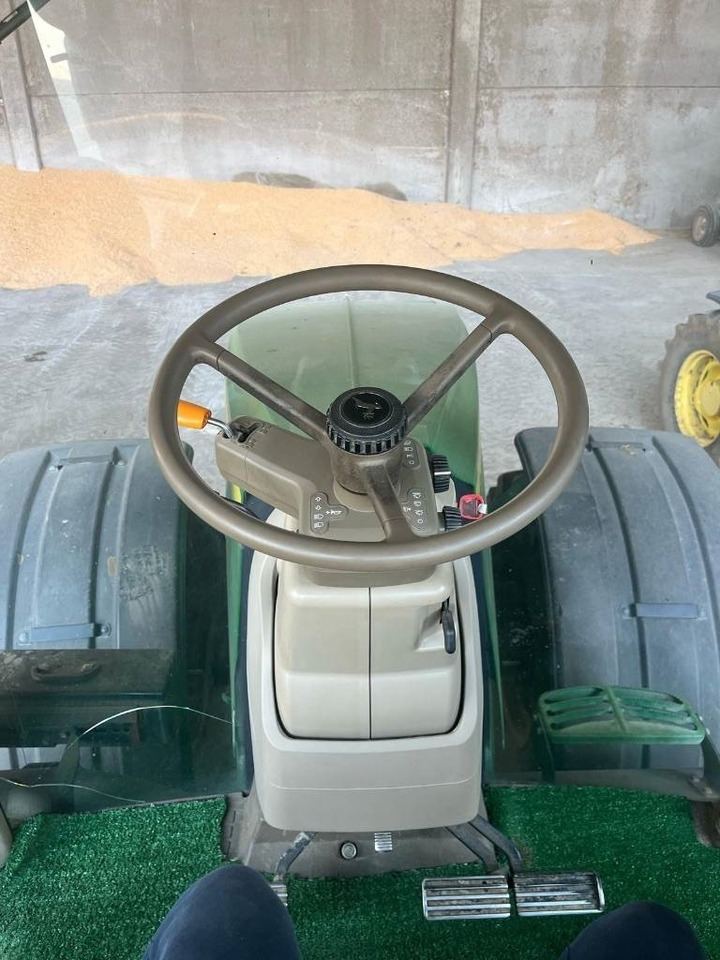 John Deere 7230 R  - Traktor: bild 3 John Deere 7230 R  - Traktor: bild 3