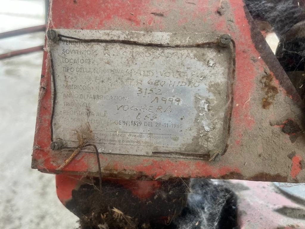 Lely TH 680 - Hövändare: bild 2 Lely TH 680 - Hövändare: bild 2