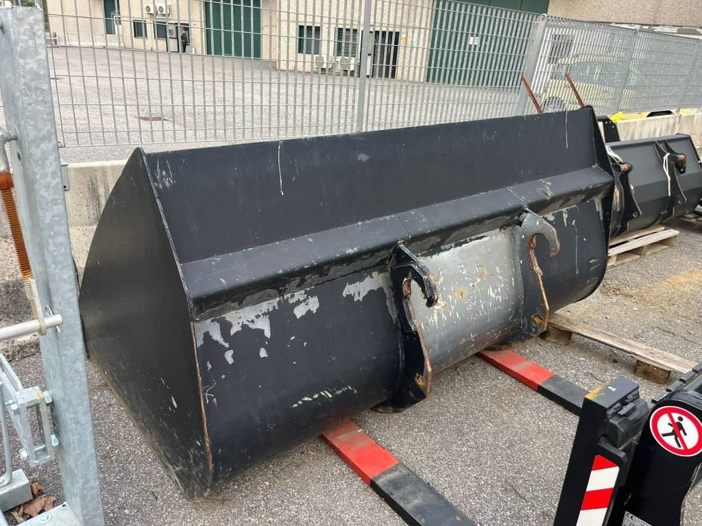 New Holland LM 430 - Teleskoplastar: bild 5 New Holland LM 430 - Teleskoplastar: bild 5