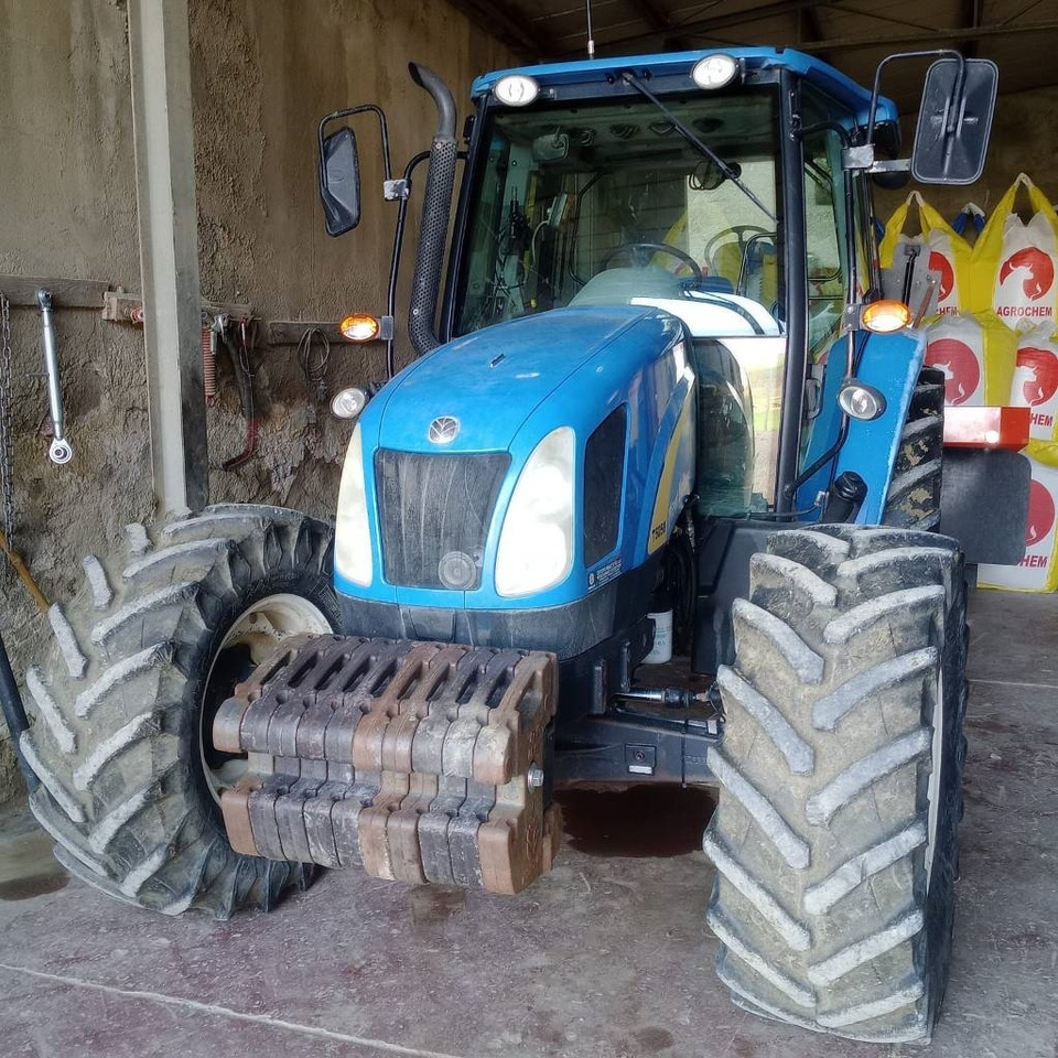 New Holland T 5050 - Traktor: bild 2 New Holland T 5050 - Traktor: bild 2